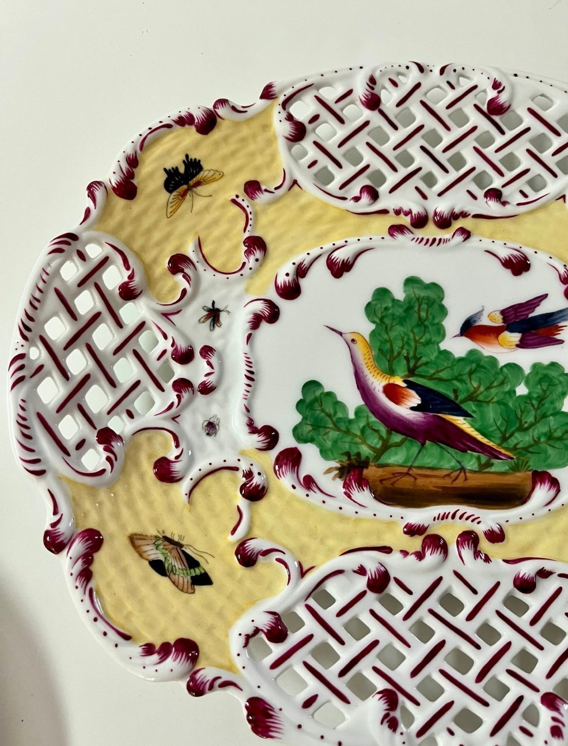 Chelsea House Bird Butterfly Decorative Platter (12”)& Andrea Sadek Chelsea Bird (8”)Plates