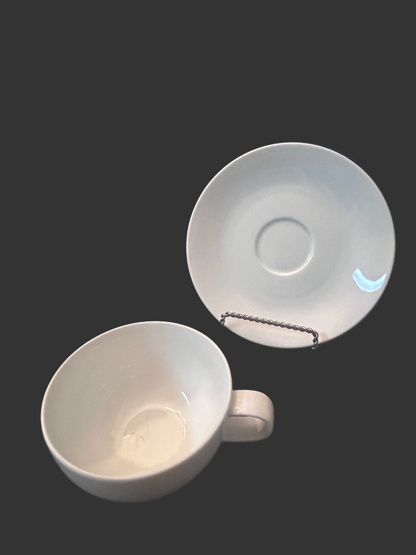 Studio Nova Tivoli White Y0104 16 Pc Tea/ Coffee Set | Teapot, 6 Cups/Saucers, 3 Mugs