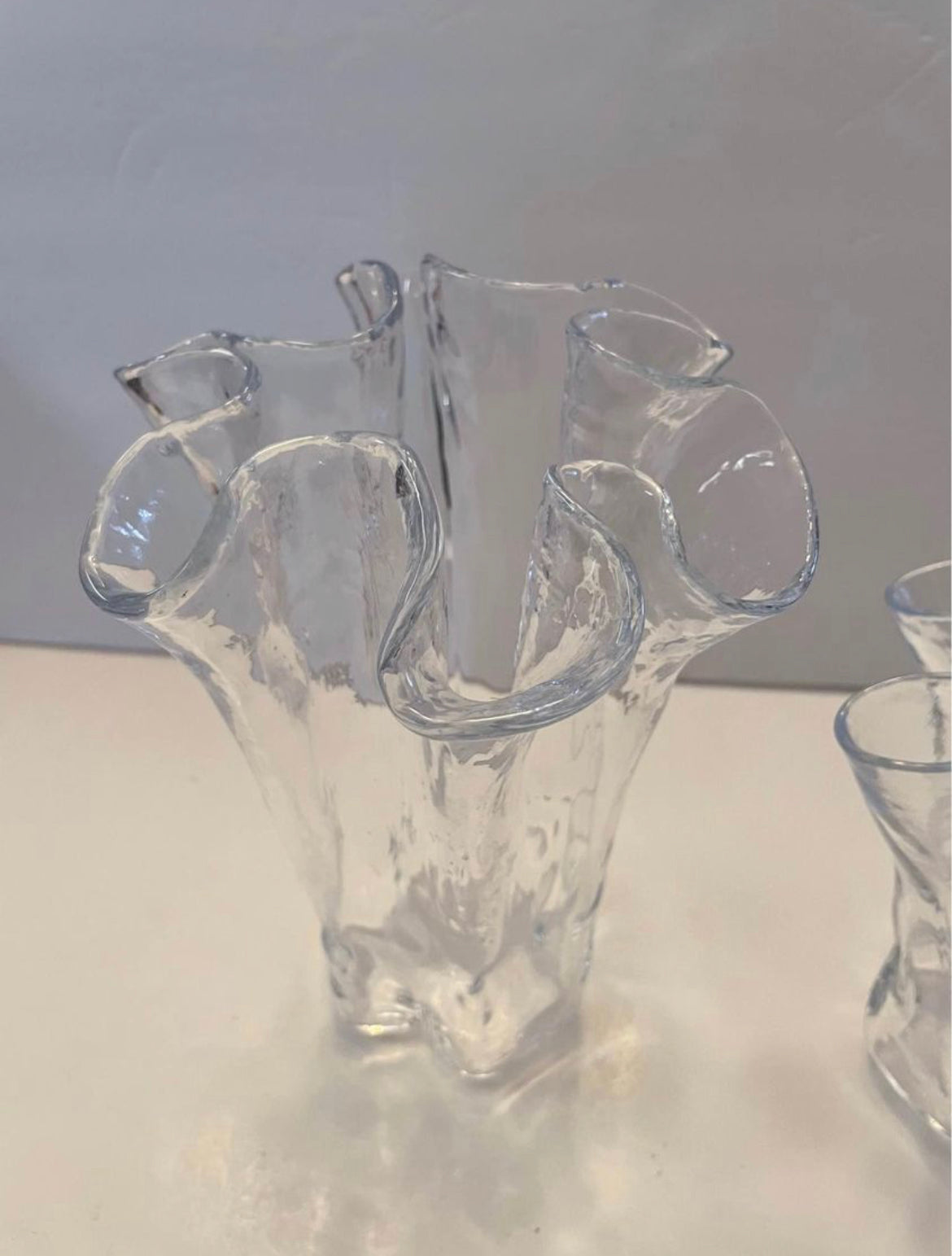Muurla Finland Handkerchief Vases - Finest Antique