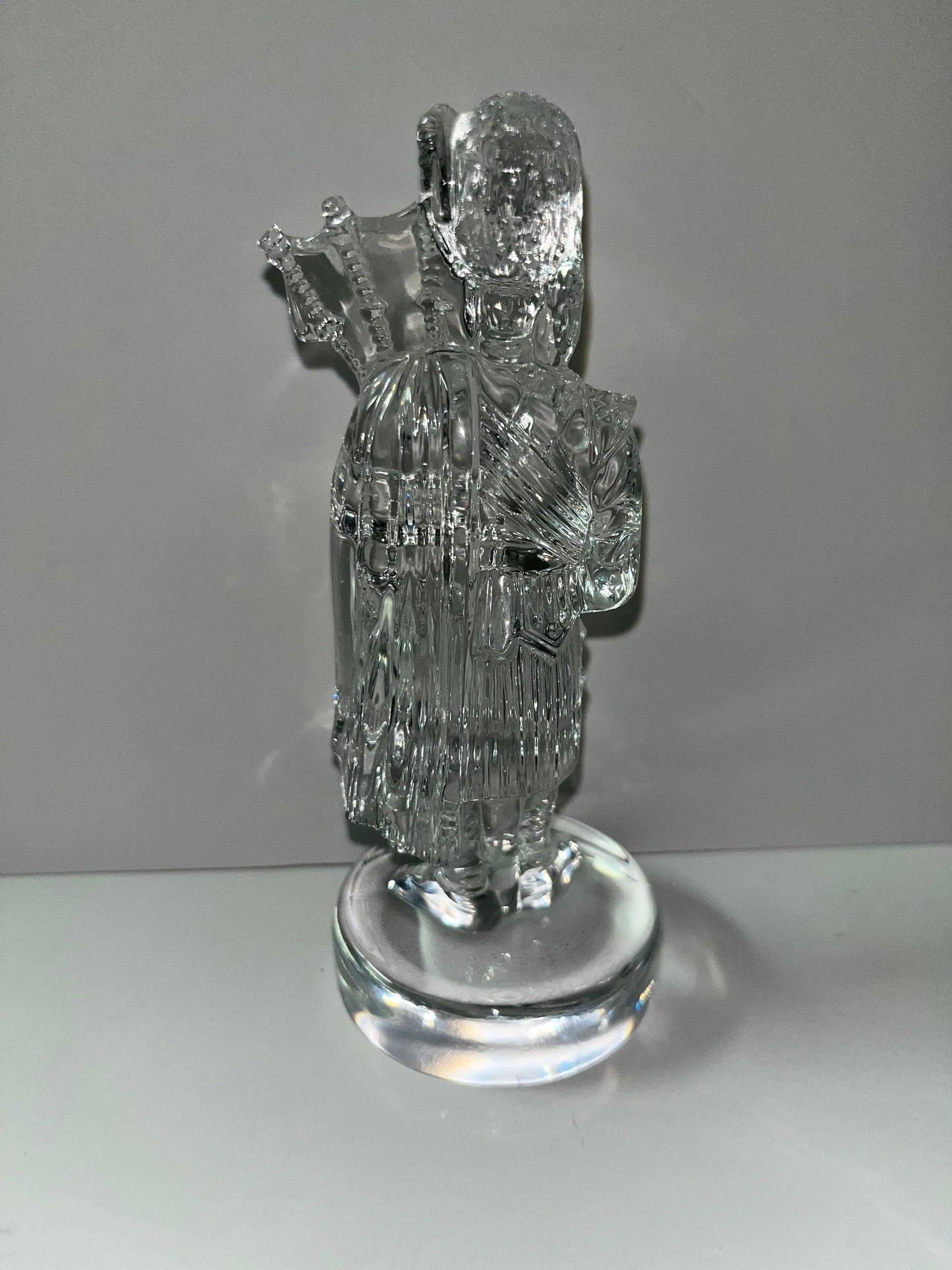 Regal Edinburgh Crystal Scottish Bagpiper Figurine - Finest Antique