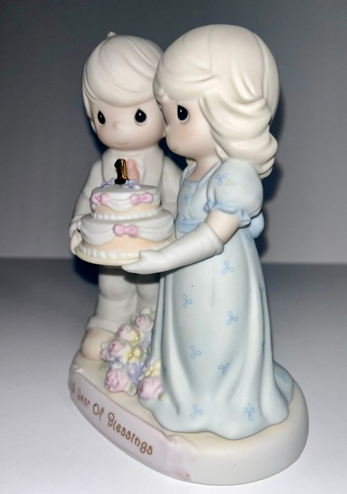 Precious Moments "A Year Of Blessings" 1st Anniversary Figurine (1995 Ship Mark) - Item #163783
