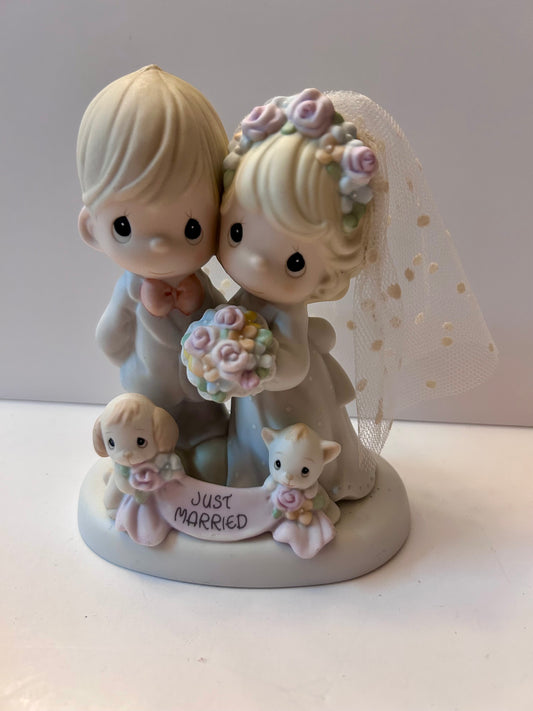 Precious Moments "Til The End Of Time" Wedding Figurine (2004 Flower Mark)