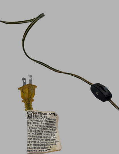 Tiffany-Style Stained Glass Rose Table Lamp (15")