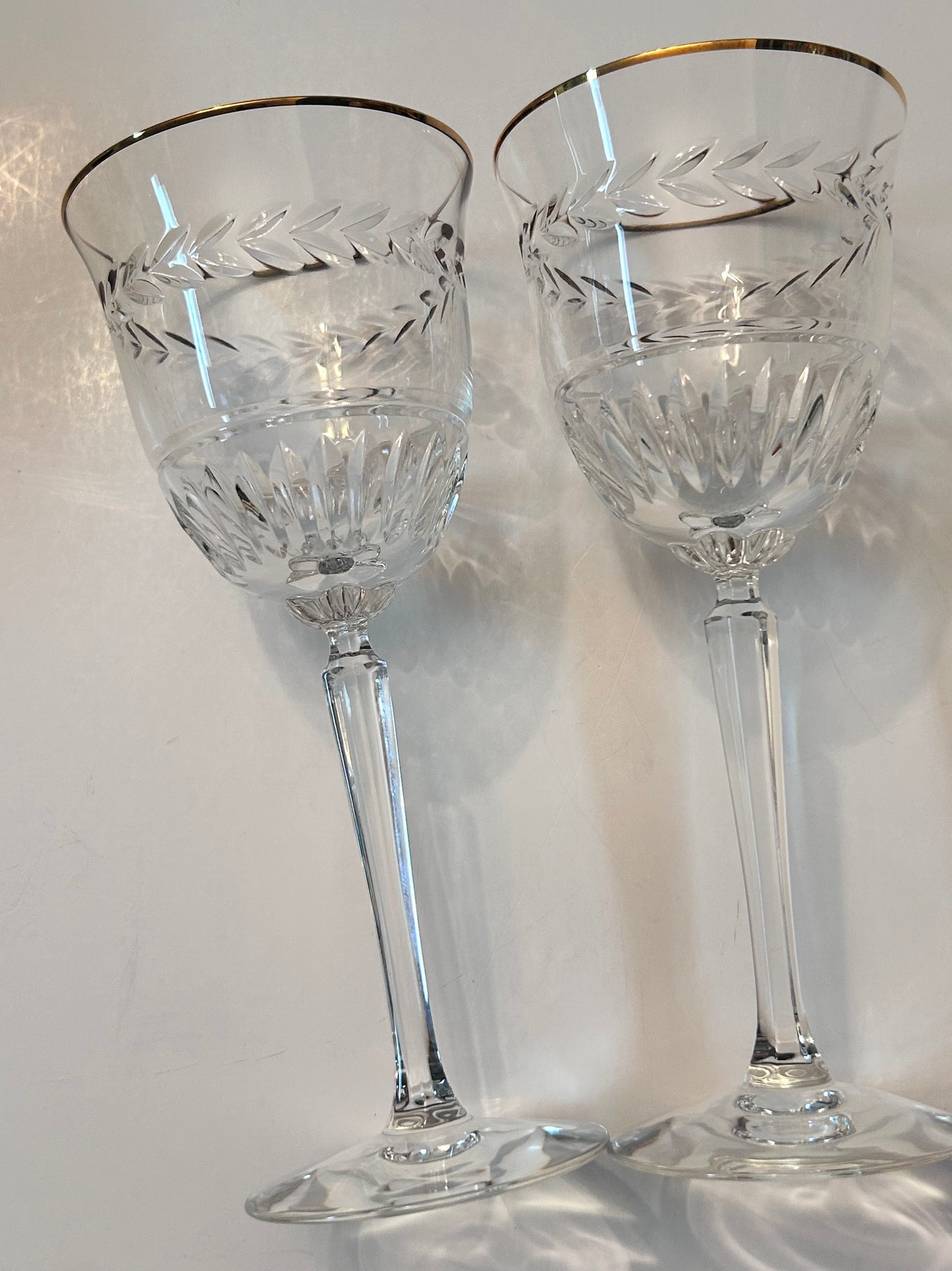 Set of 2 Vintage Lenox Monroe Gold Crystal Wine Glasses - Wheat Etch & Gold Rim - 7-1/4"
H - Made in USA