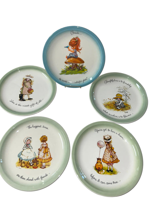 Vintage 70s Children's Plate Set (5)- Holly Hobbie & Gigi -Excellent Condition