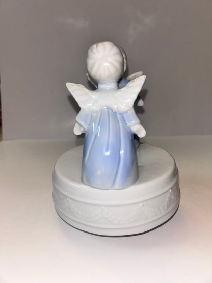 Mid-Century Kitschy Shabby Korean Kissing Angels Music Box Figurine