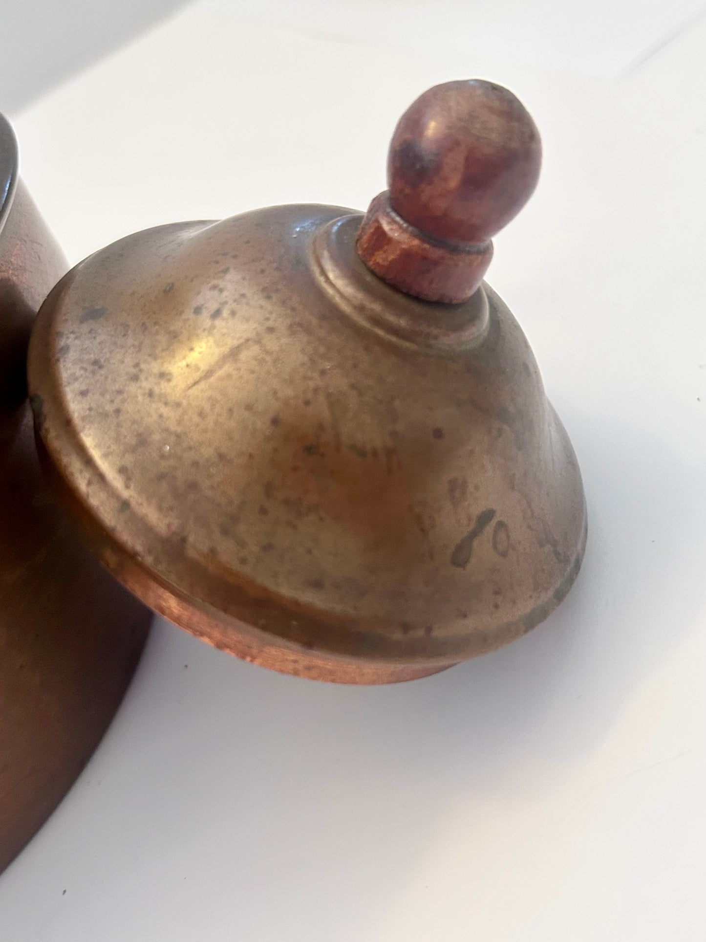 Antique English Copper Tea Kettle - c. 1920s - Gooseneck Wood Handle & Patina - Large