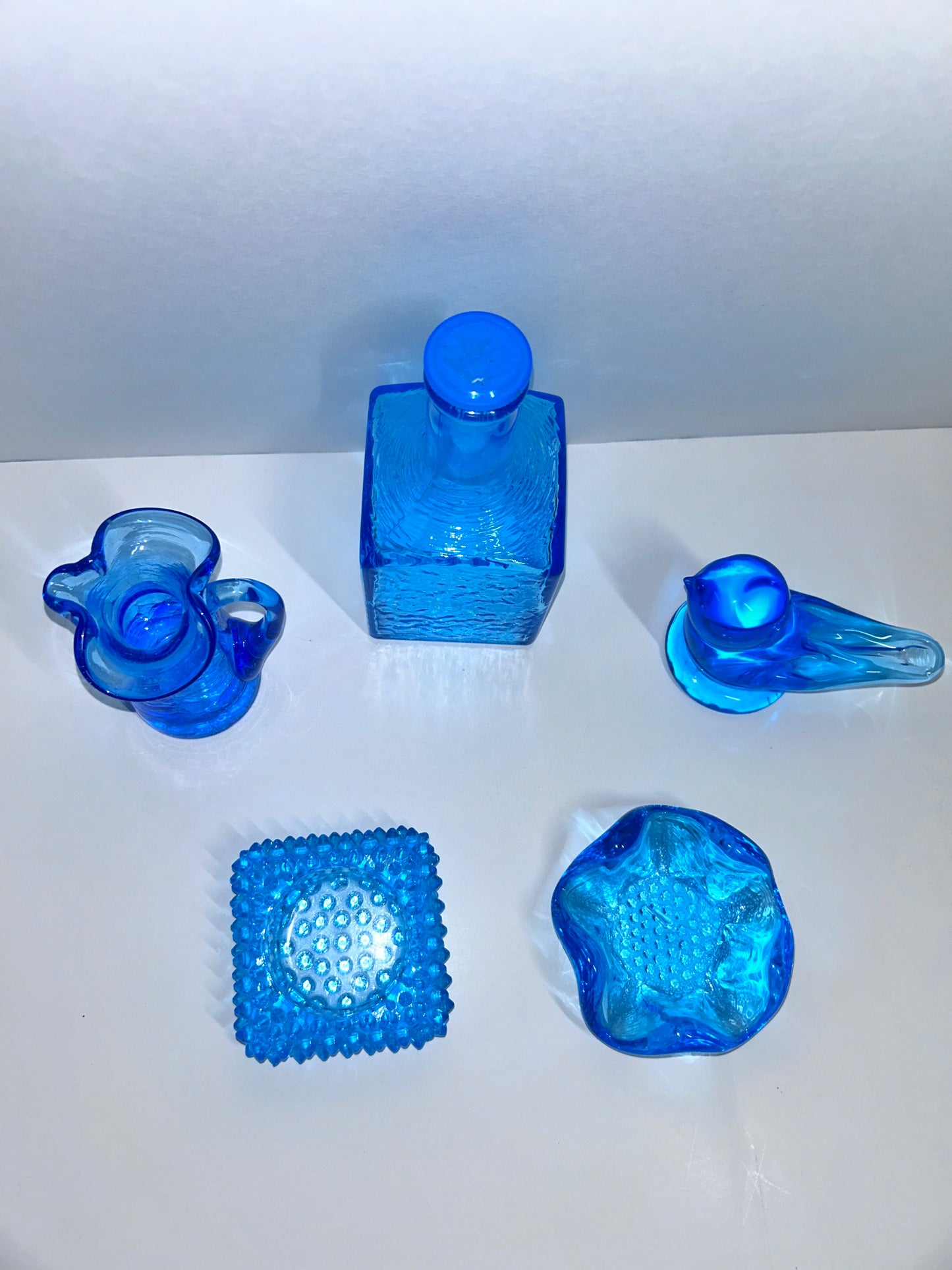 Vintage Kanawha Turquoise Blue Small (3”to 6”)Art Glass 5-Piece Mint Lot - Signed Decanter, Bluebird &
Glassware