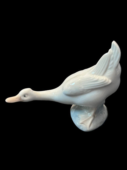 NAO by Lladró Porcelain Trio of Geese Figurine Set Hand Made in
Spain