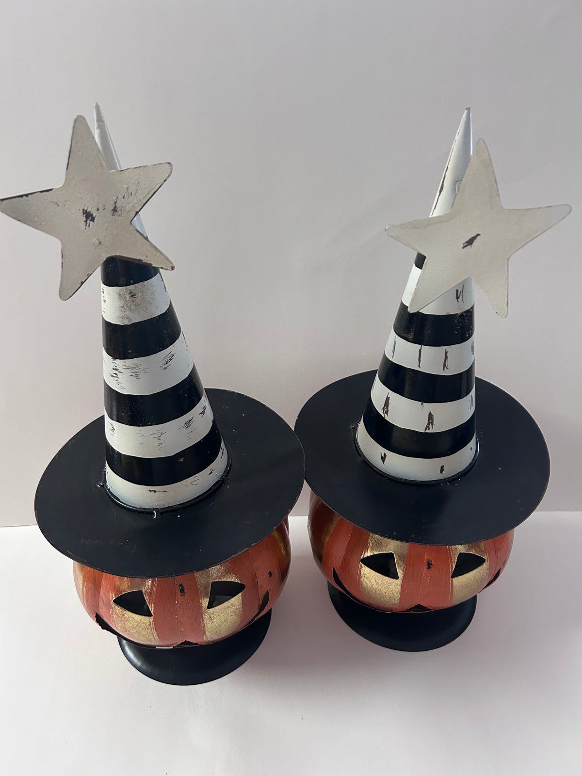 Pair of Metal Jack O Lantern Figurines With Black & White Hat & Led Lights