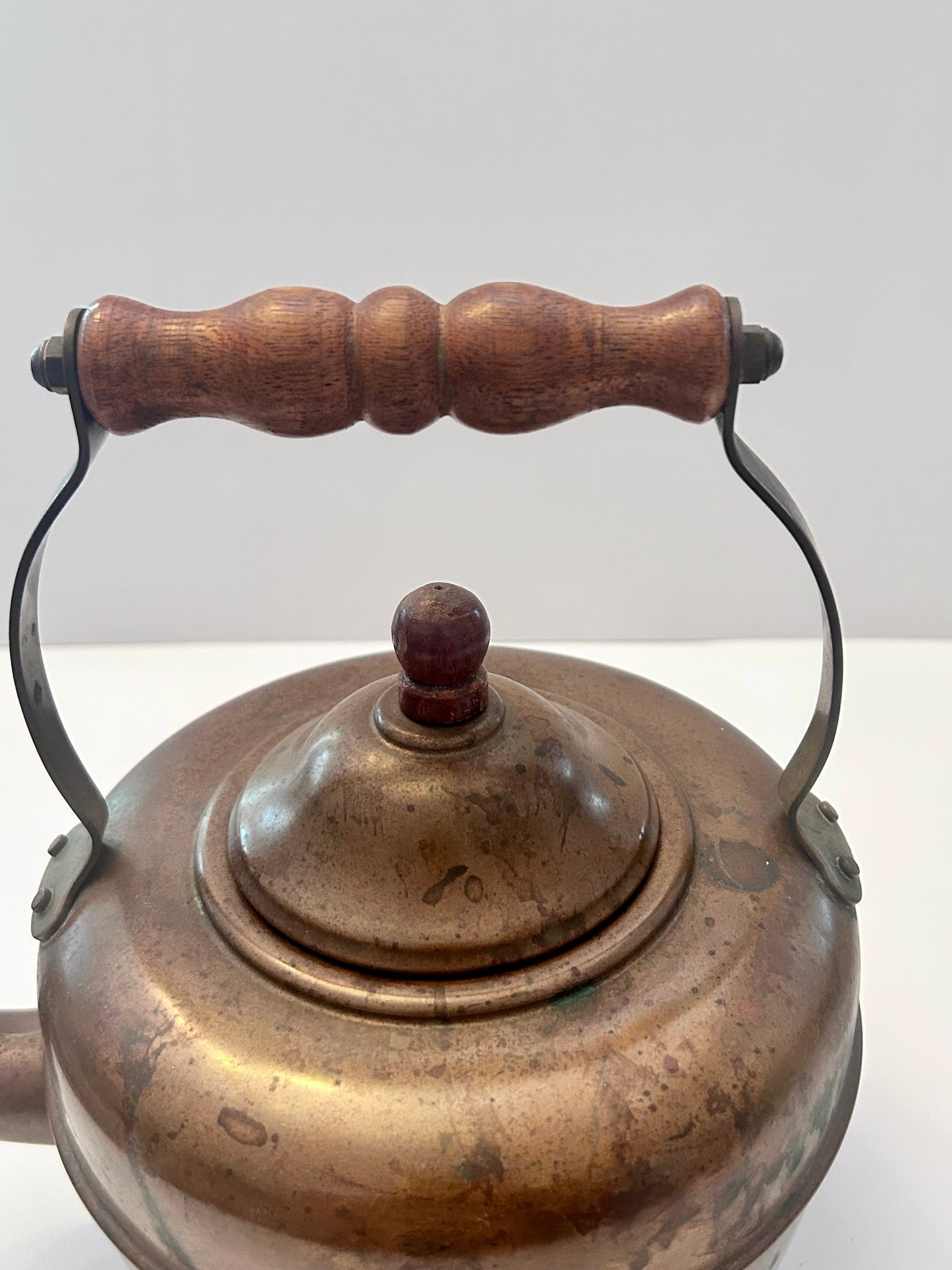 Antique English Copper Tea Kettle - c. 1920s - Gooseneck Wood Handle & Patina - Large