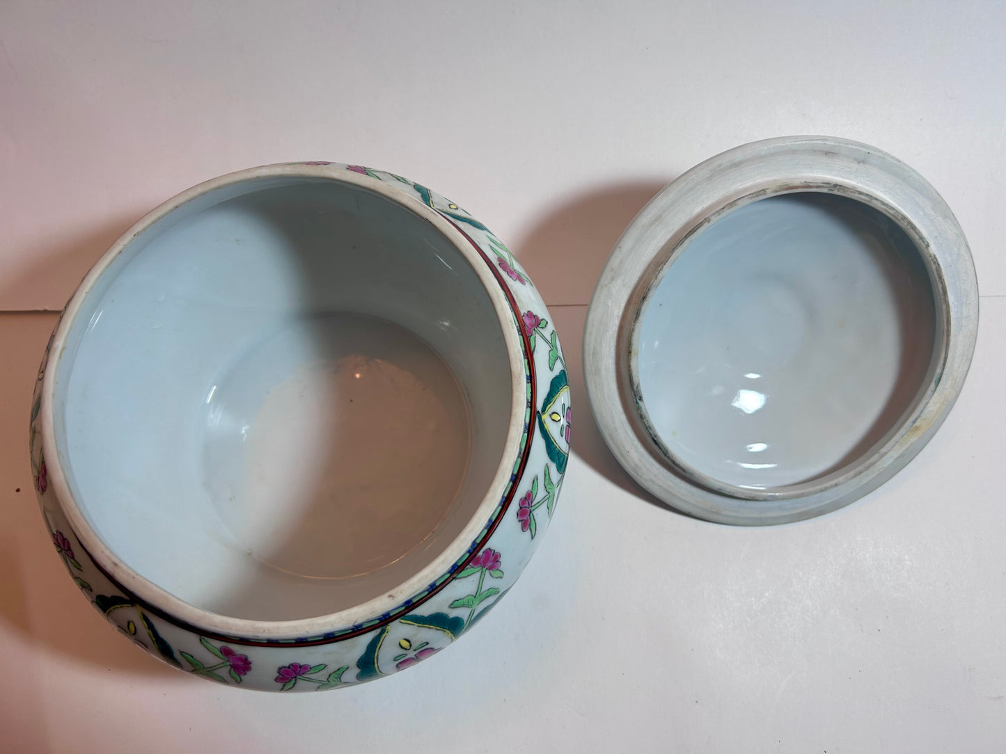 Antique Chinese Famille Rose (8”)Porcelain Covered Bowl with Foo Dog Finial