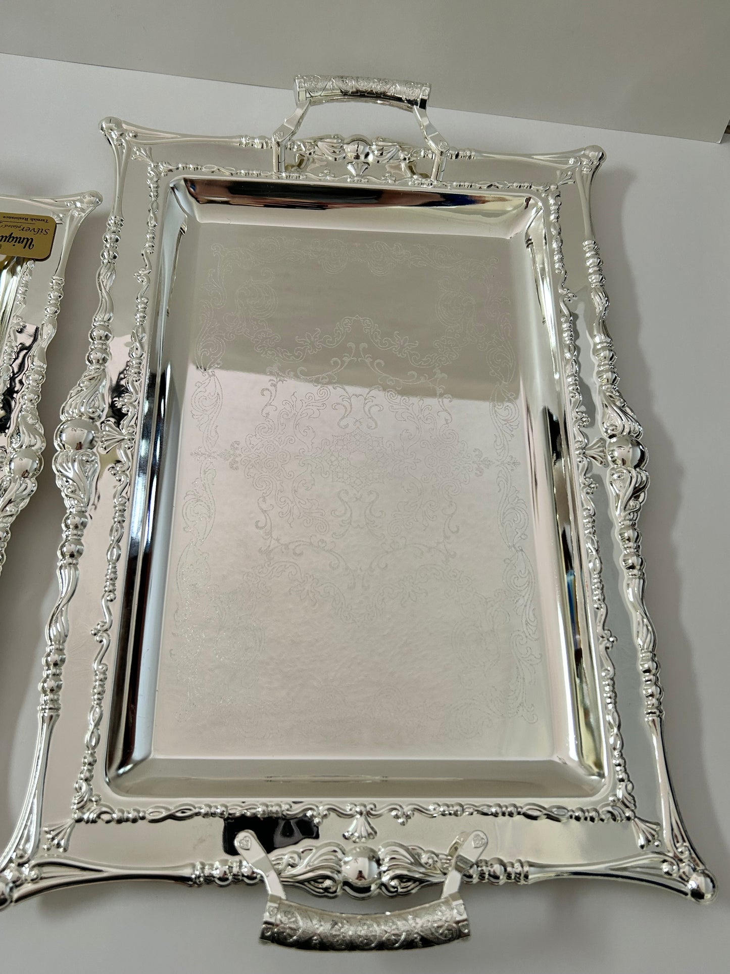 Unique Touch Edelglanz Premium Silver Plated Serving Trays (Set of 2)