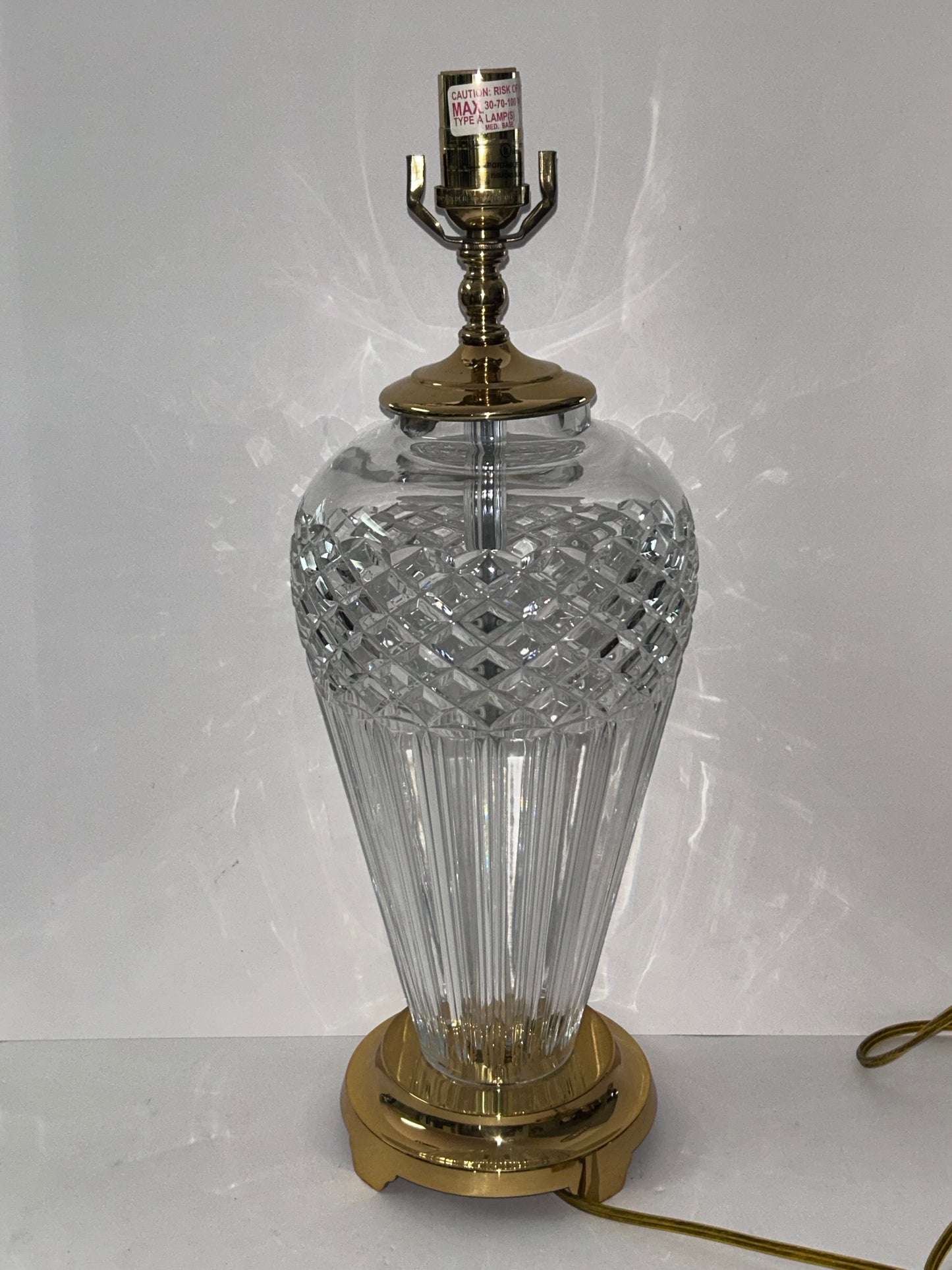 Waterford Crystal "Belline"
TableLamp (28" Tall) with Brass Base, Old Stock.