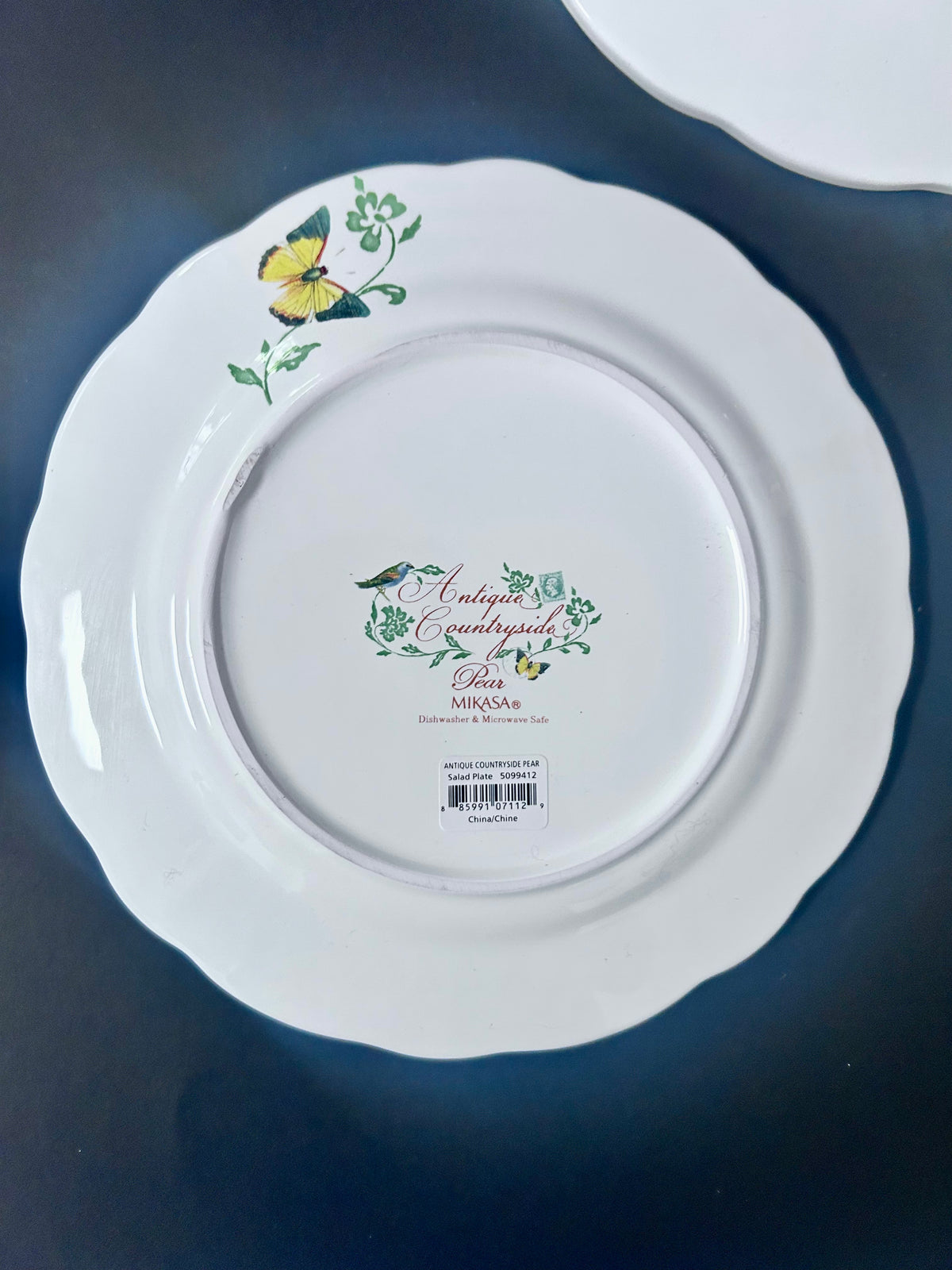 NWT Mikasa Antique Countryside Pear Plate Set  ~11" Dinner Plate & (2) 8.5" Salad Plates