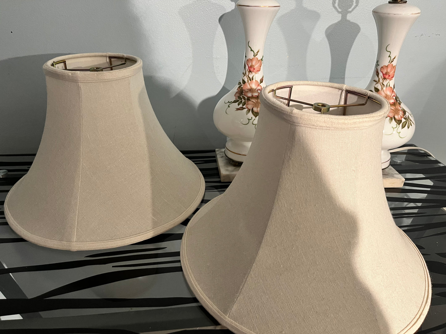Mid - Century Italians Hand-Painted Milk Glass Lamps – Glossy Finish with Genuine Carrara Marble Base