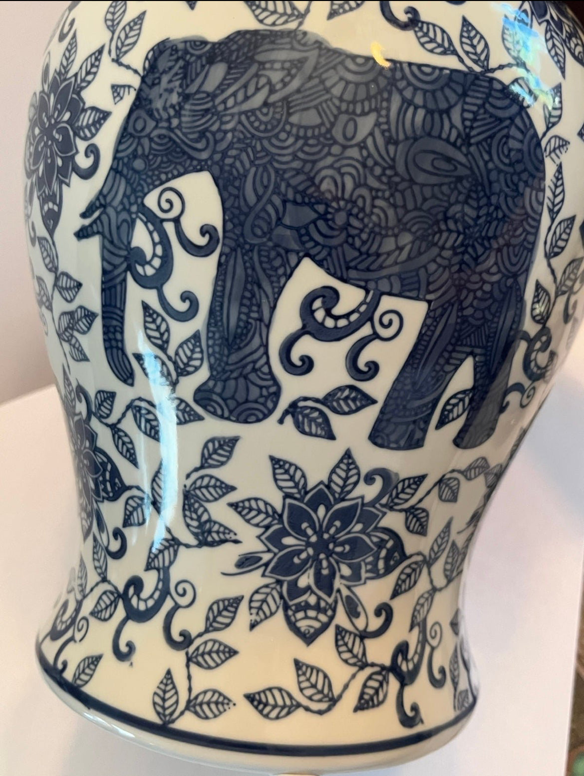 New Blue & White Porcelain 15" Elephant Lidded Jar Vase.