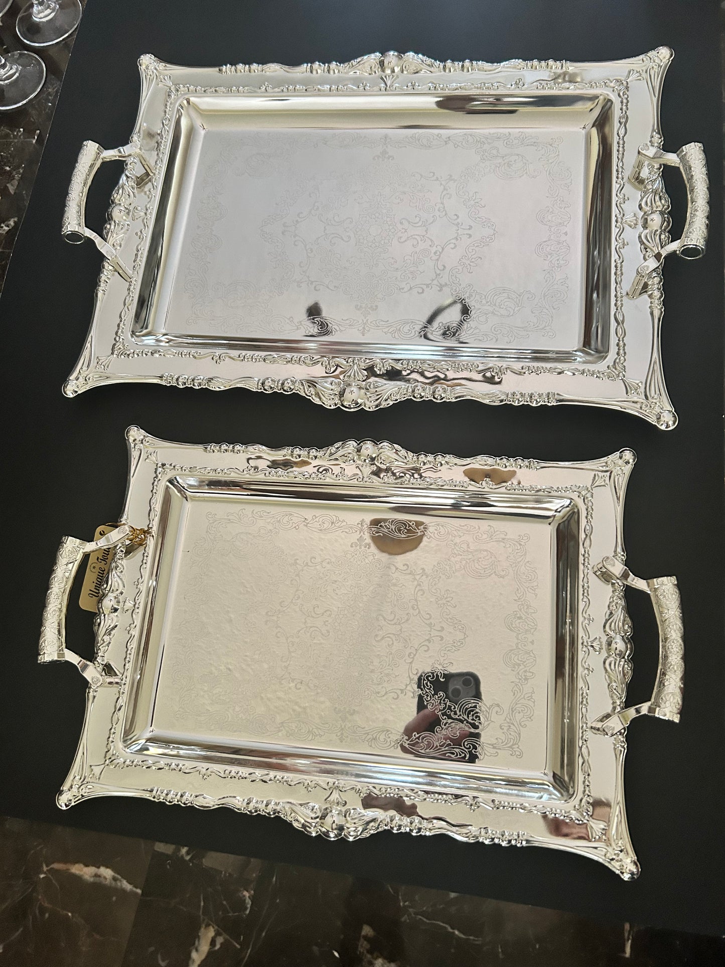 Unique Touch Edelglanz Premium Silver Plated Serving Trays (Set of 2)