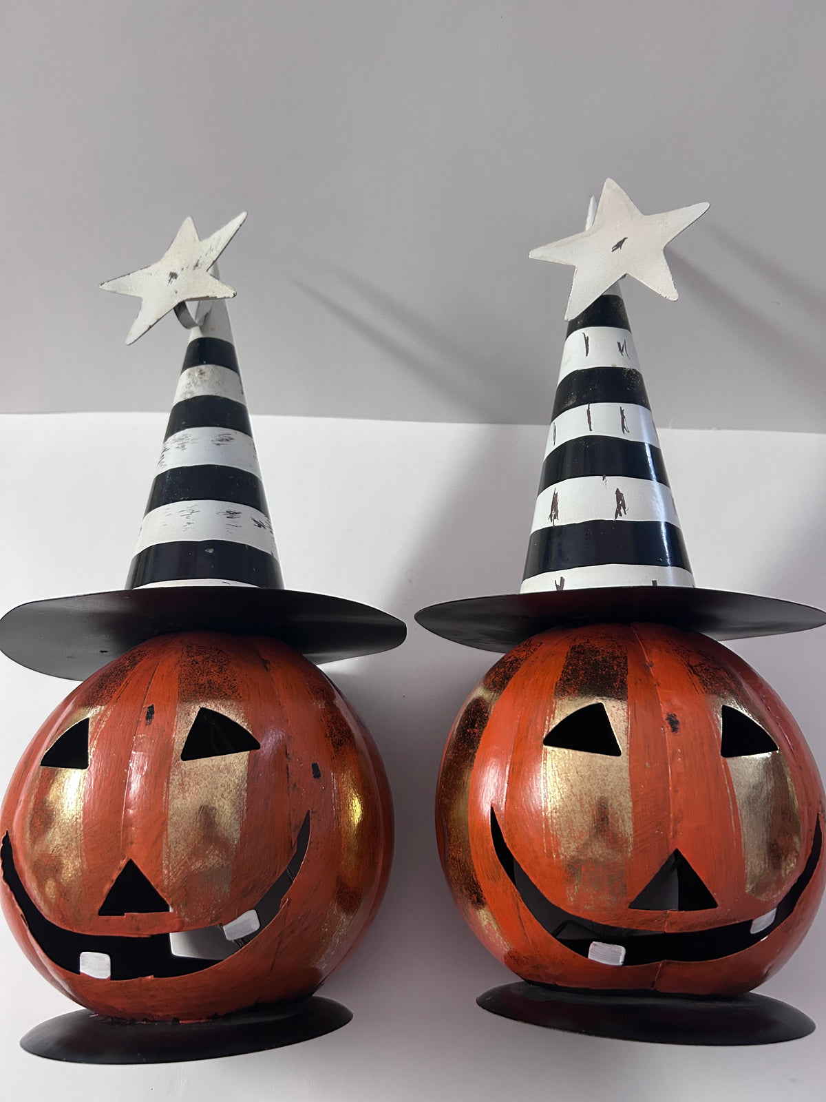Pair of Metal Jack O Lantern Figurines With Black & White Hat & Led Lights