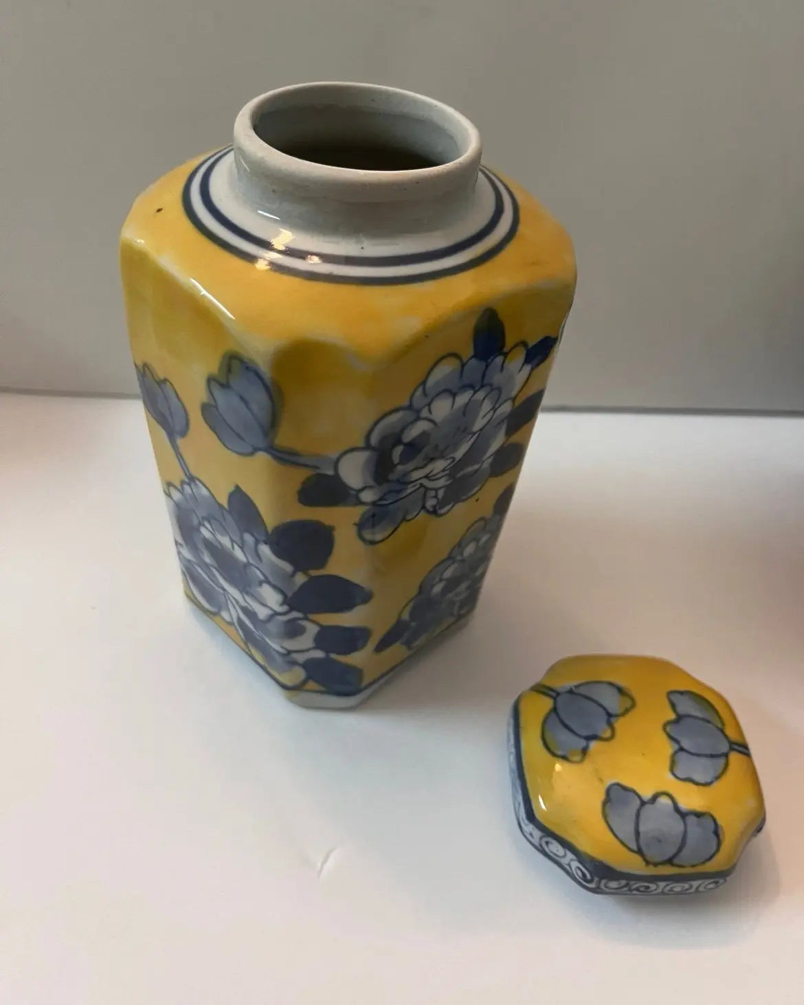 Marked Asian Famille Jaune Lidded Jar & United Wilson Small Planter 