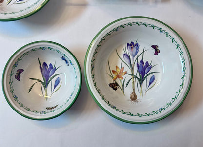 Studio Nova Garden Bloom
Y2372 6 Pc Set Teapot Bowls Floral Ceramic Unused