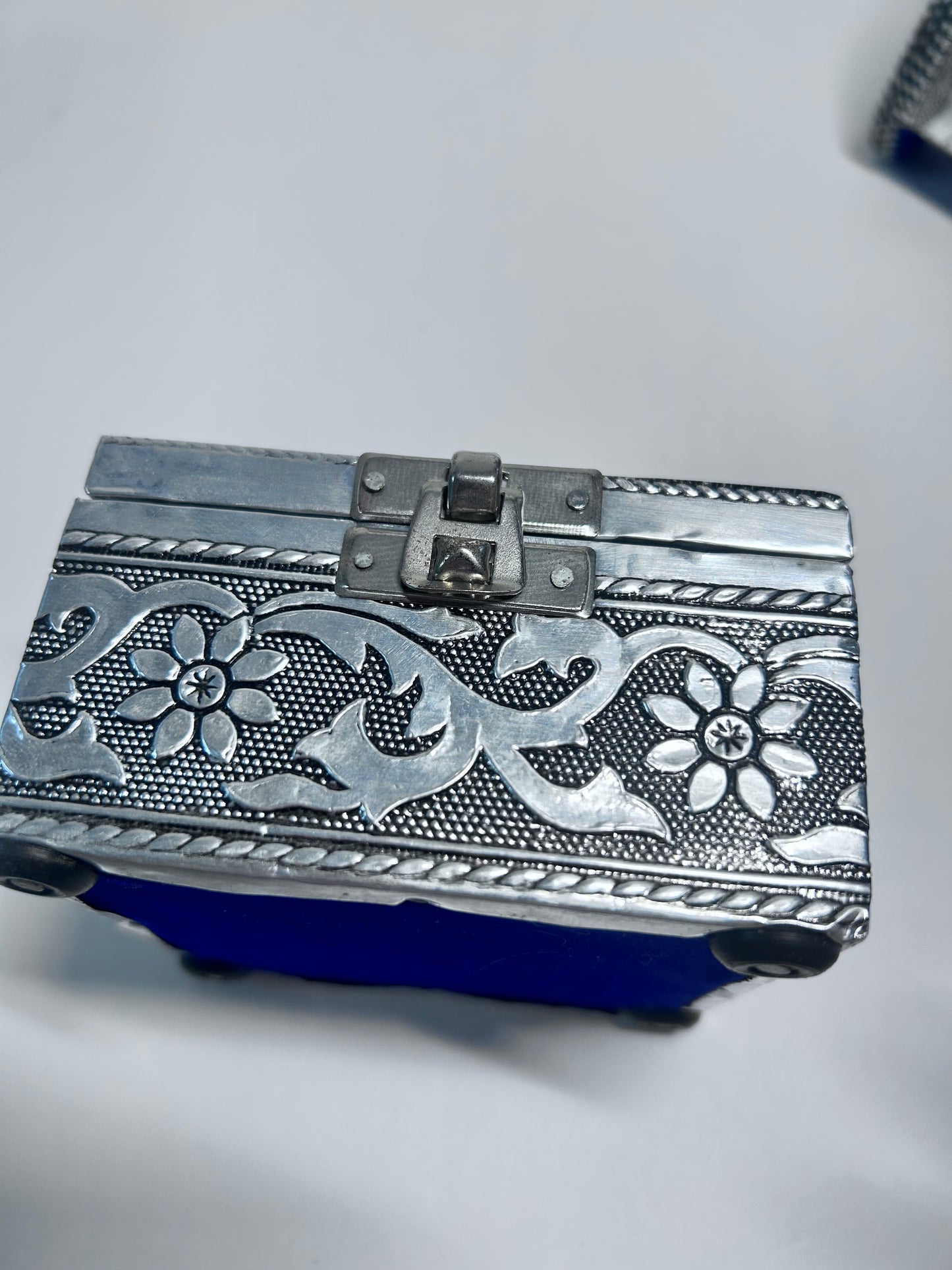 Vintage 4-Piece Handcrafted Embossed Silver Vanity & Jewelry Box Set w/ Coasters