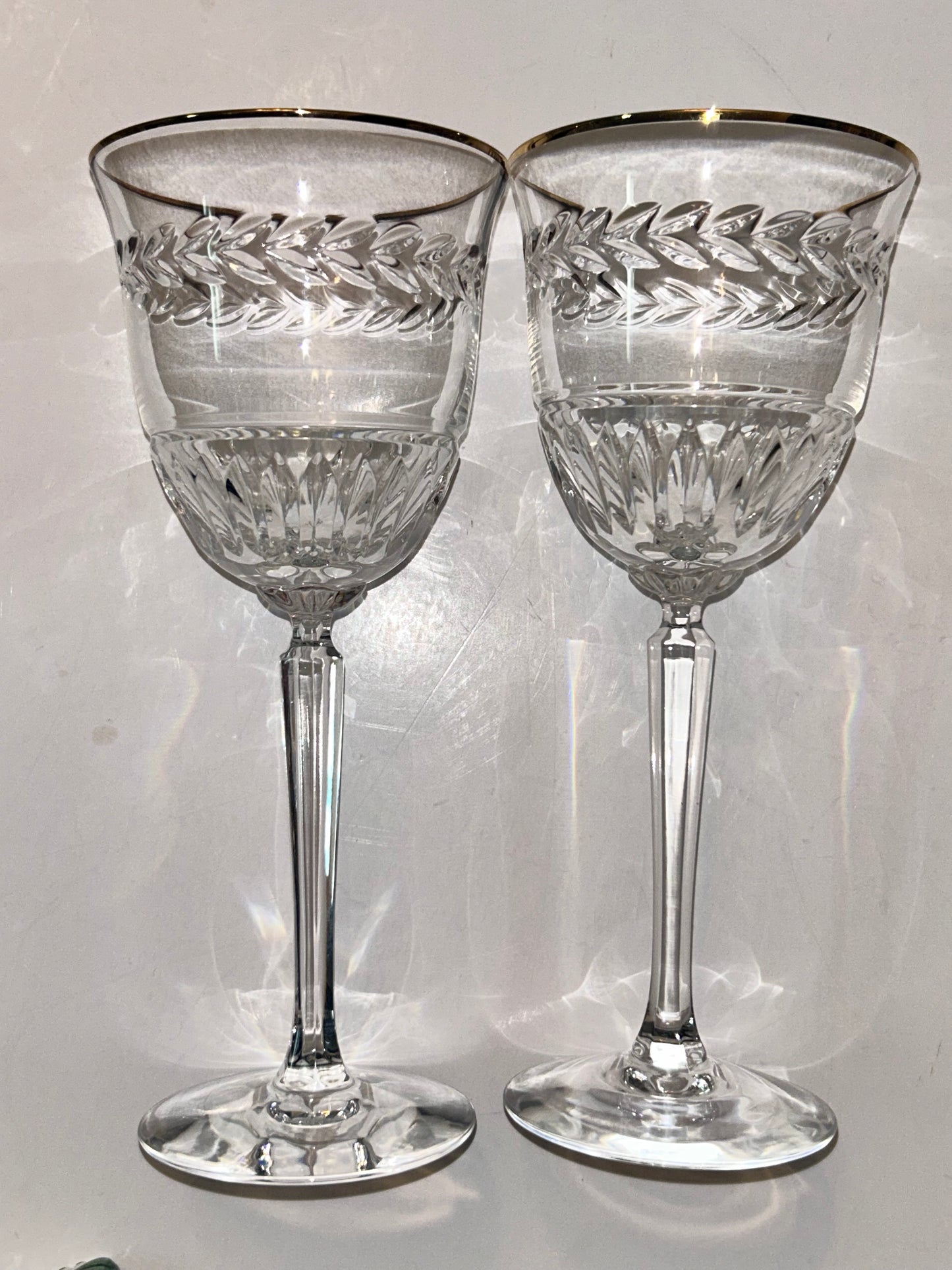 Set of 2 Vintage Lenox Monroe Gold Crystal Wine Glasses - Wheat Etch & Gold Rim - 7-1/4"
H - Made in USA