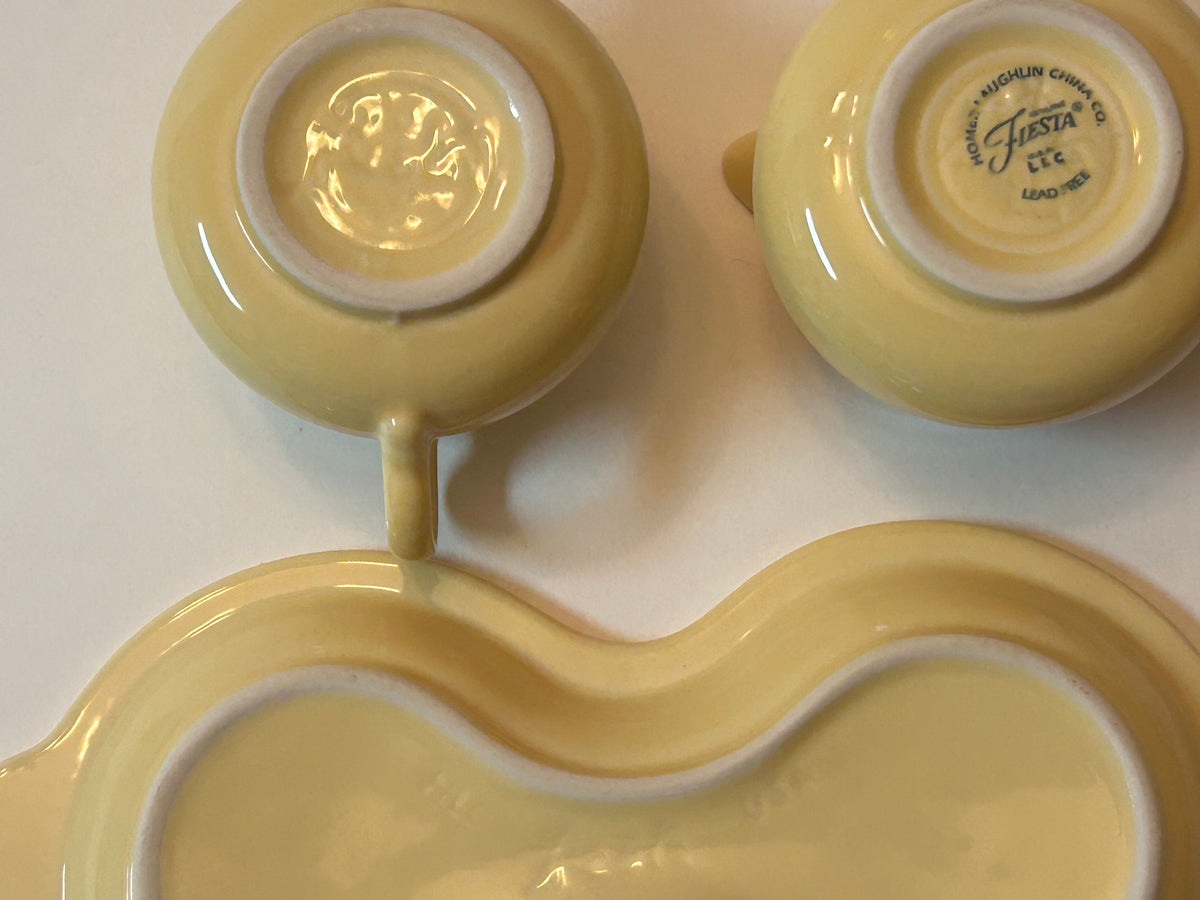 Fiesta Yellow Sugar and Creamer Set with Figure 8 Tray - Post-1986 Lead-Free HLC
