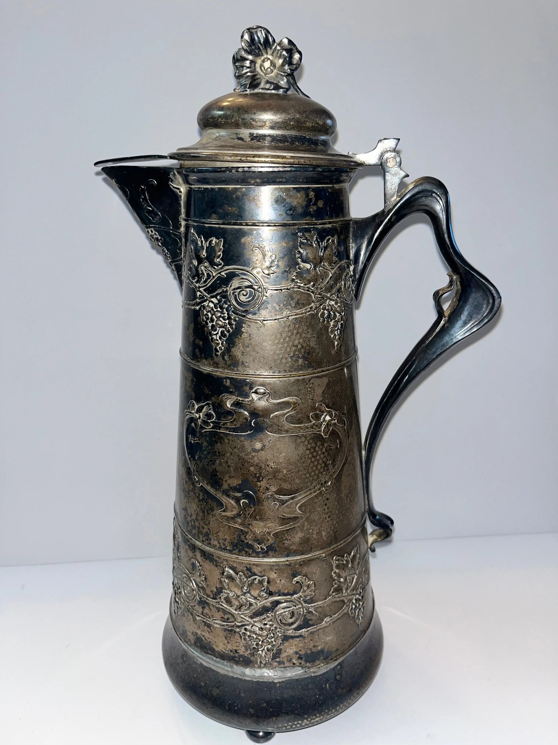 Antique German Pewter Tankard with Intricate Grapevine Detailing - Finest Antique