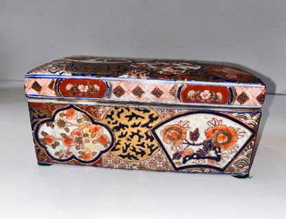 Antique Japanese Imari Ceramic Macau Jewelry Trinket Box - Finest Antique