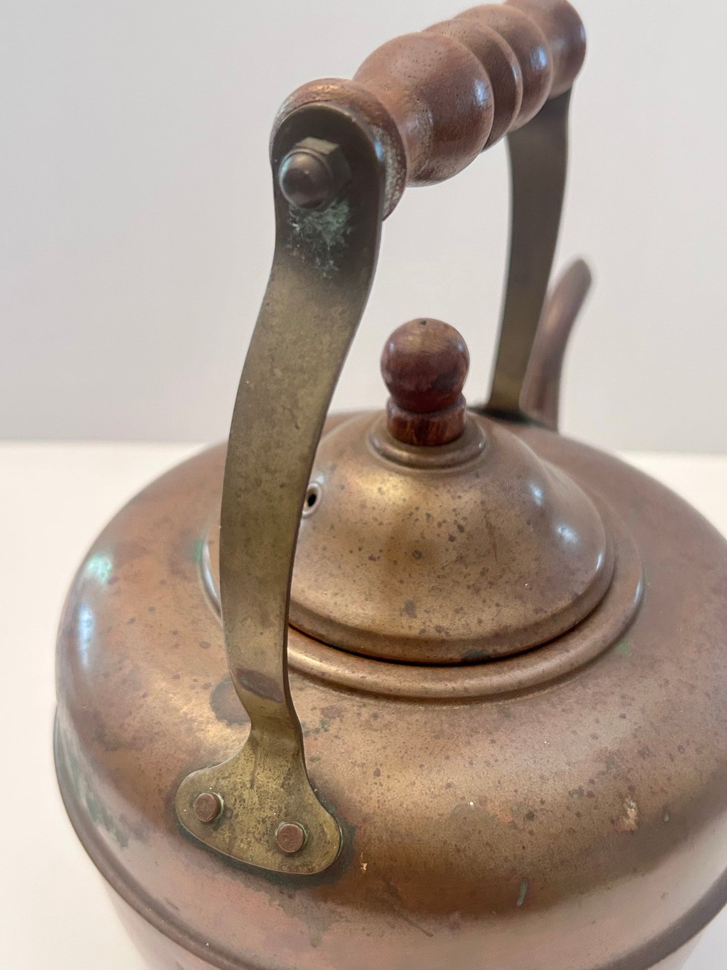 Antique English Copper Tea Kettle - c. 1920s - Gooseneck Wood Handle & Patina - Large