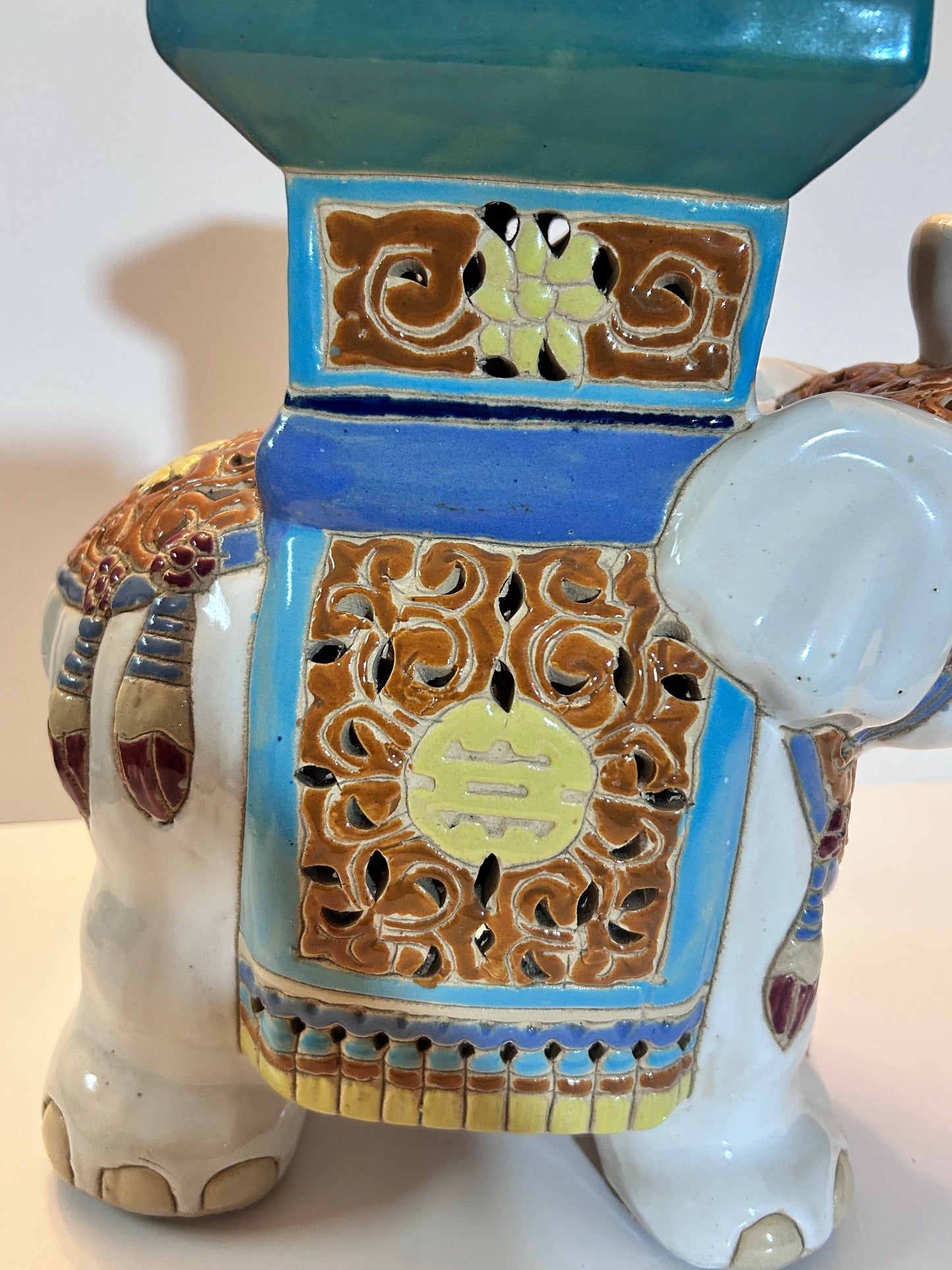 Vintage Chinese Export Style Ceramic Elephant Garden Stool / Plant Stand, 12”Tall, Chinoiserie Decor