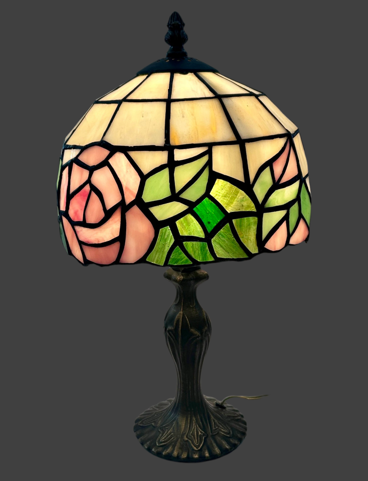 Tiffany-Style Stained Glass Rose Table Lamp (15")