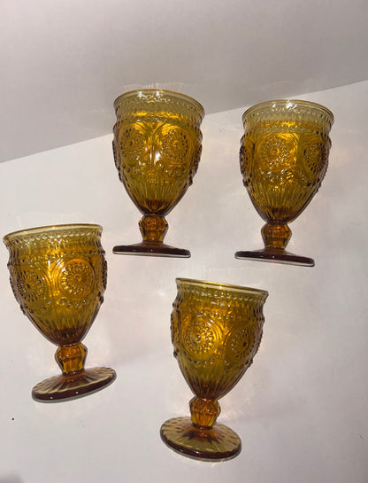 Vintage-Inspired Amber Glass Dinnerware Set (11 PCS): Pier 1 Textured Plates, Rosanna
'Parisian' Goblets & Ruffled Nesting Dishes