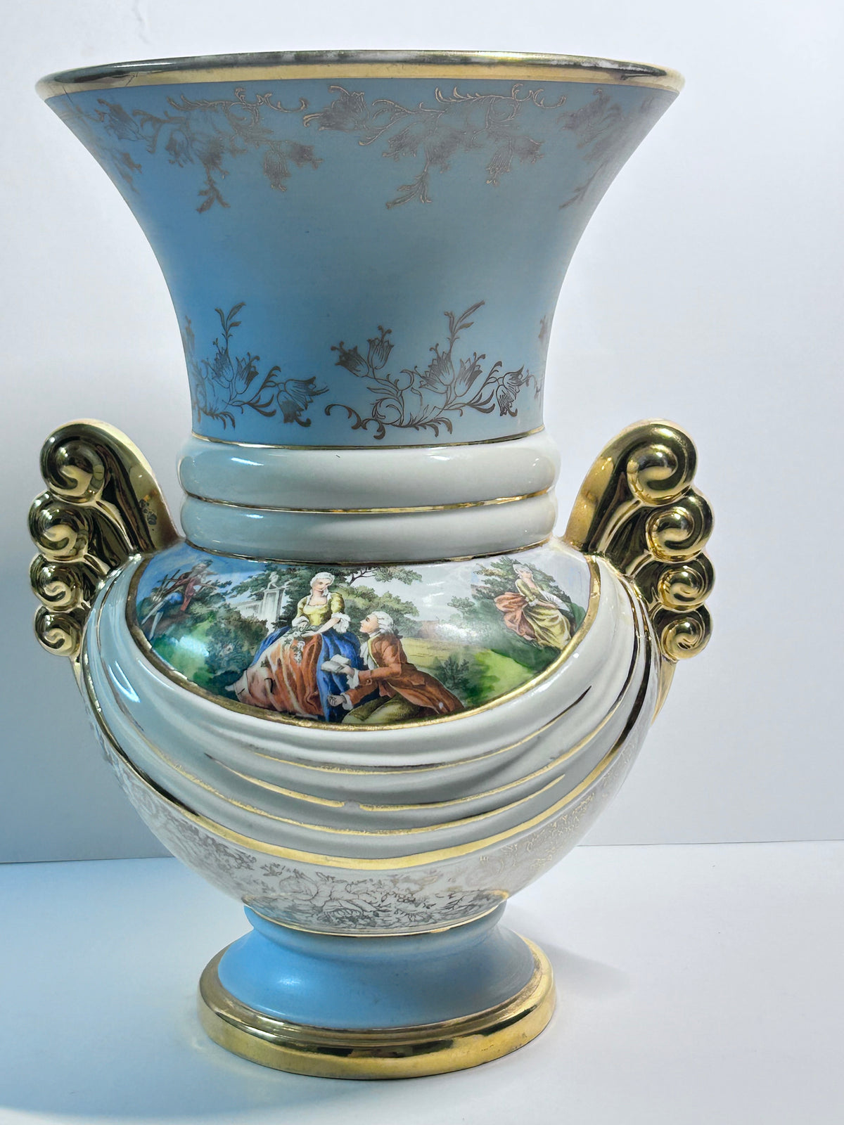 Vintage Abingdon Pottery USA Gold & Powder Blue Urn Vase - Fragonard Courting Couple
(#563)