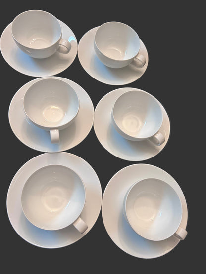 Studio Nova Tivoli White Y0104 16 Pc Tea/ Coffee Set | Teapot, 6 Cups/Saucers, 3 Mugs