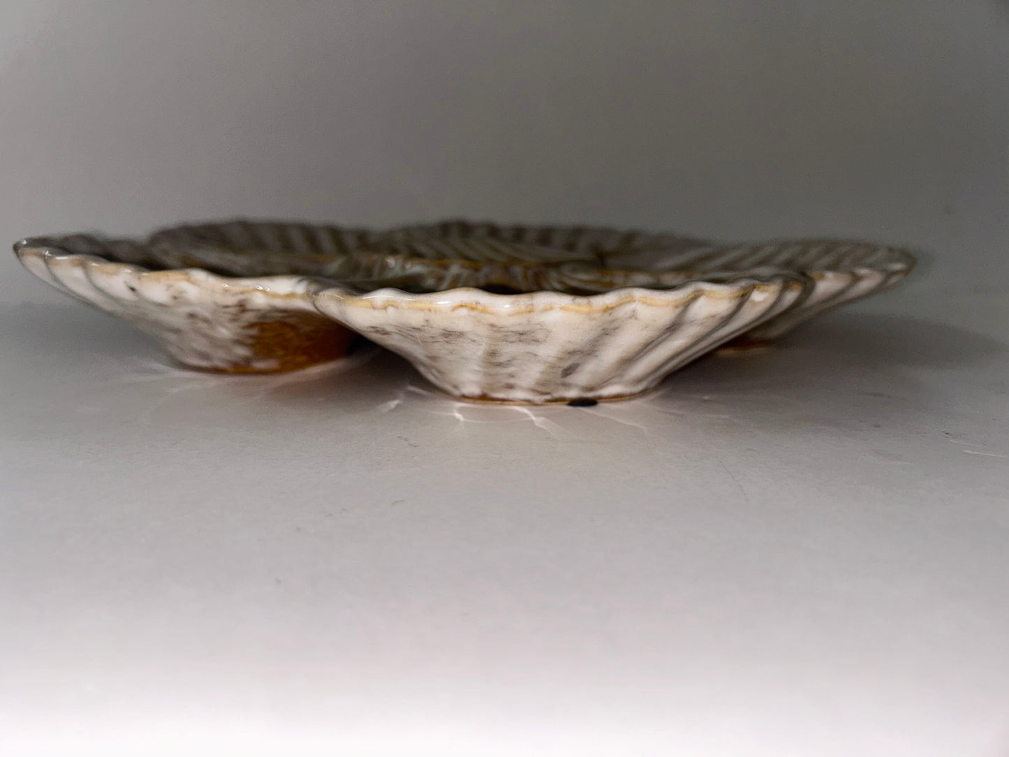 Vintage Unique Ceramic Glazed Oyster Plate -5 Well
Scalloped Shell Design (12”)