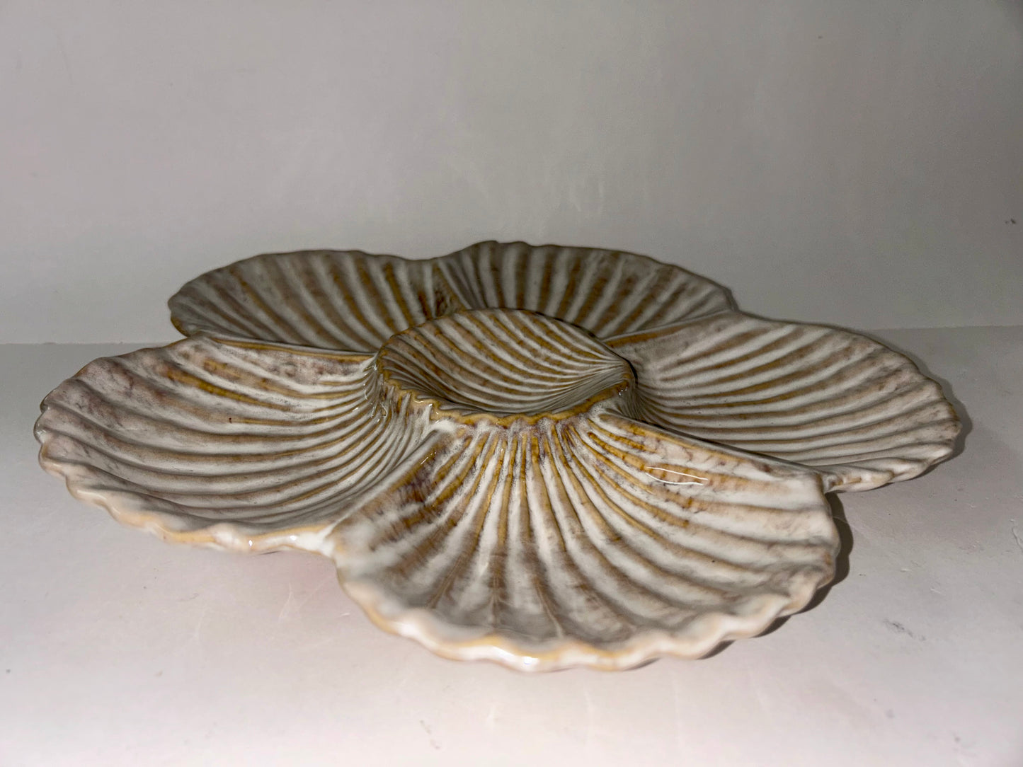 Vintage Unique Ceramic Glazed Oyster Plate -5 Well
Scalloped Shell Design (12”)