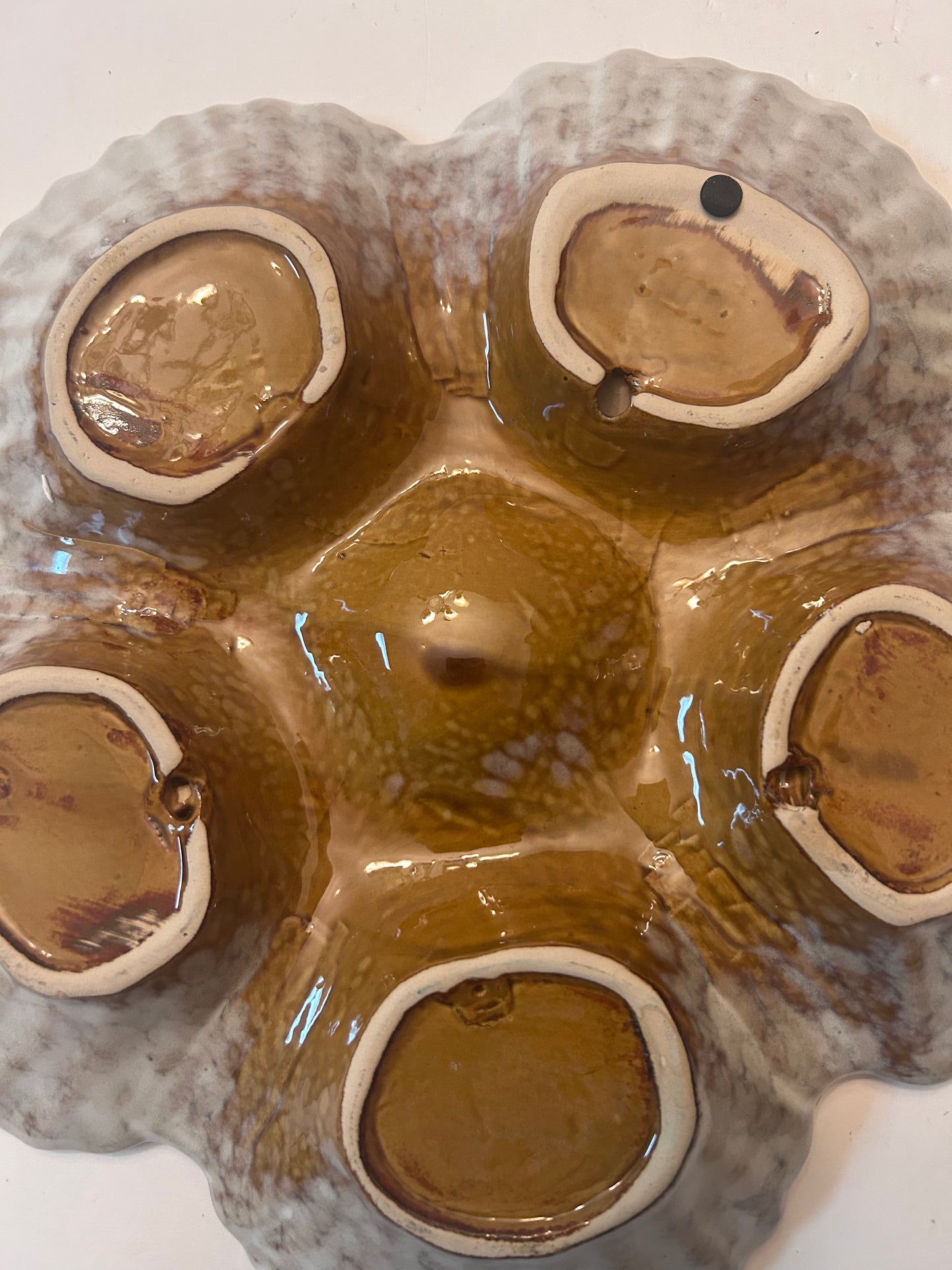 Vintage Unique Ceramic Glazed Oyster Plate -5 Well
Scalloped Shell Design (12”)