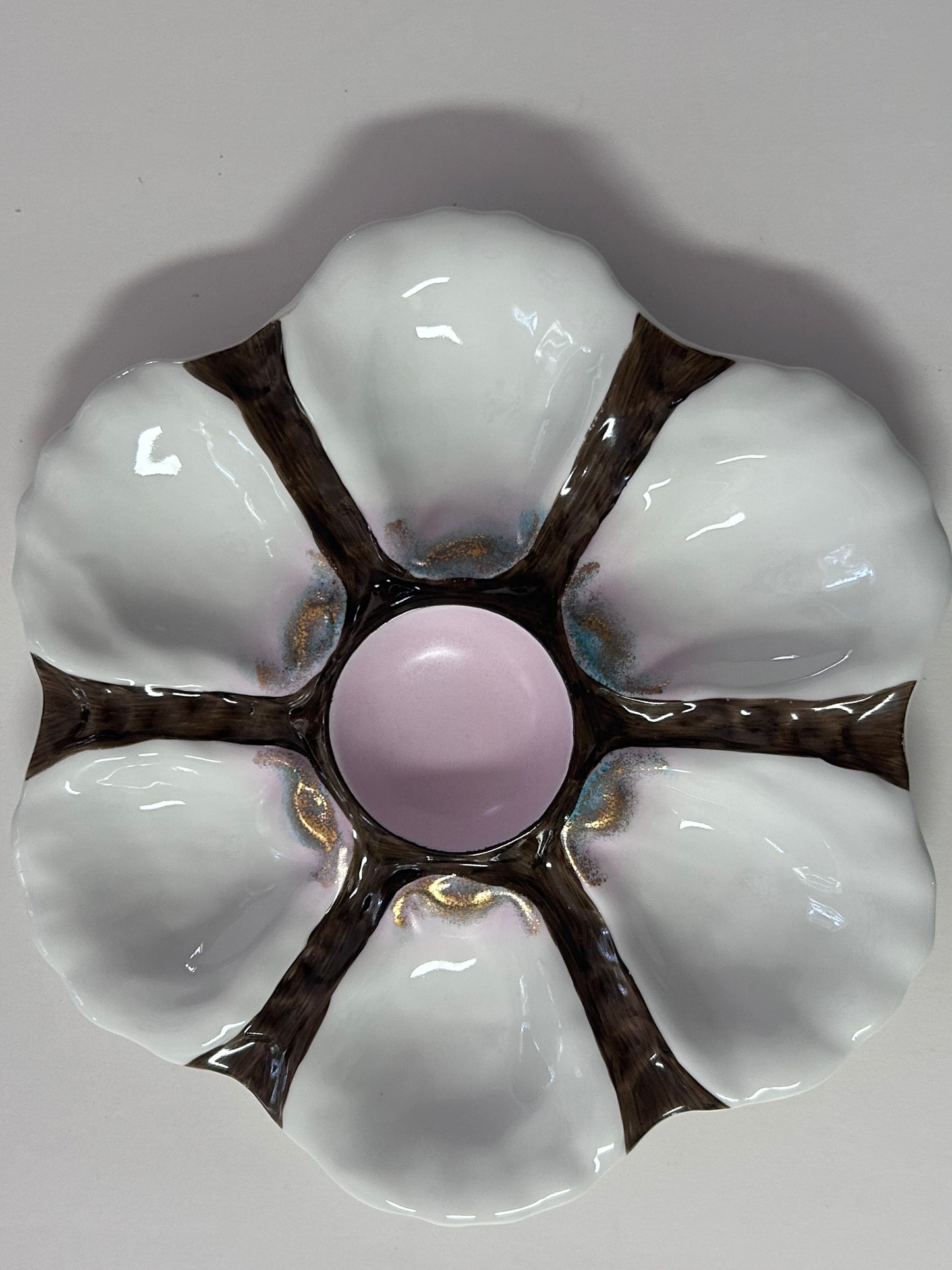 Vintage 6-Well Oyster Plate with Iridescent Pink Center