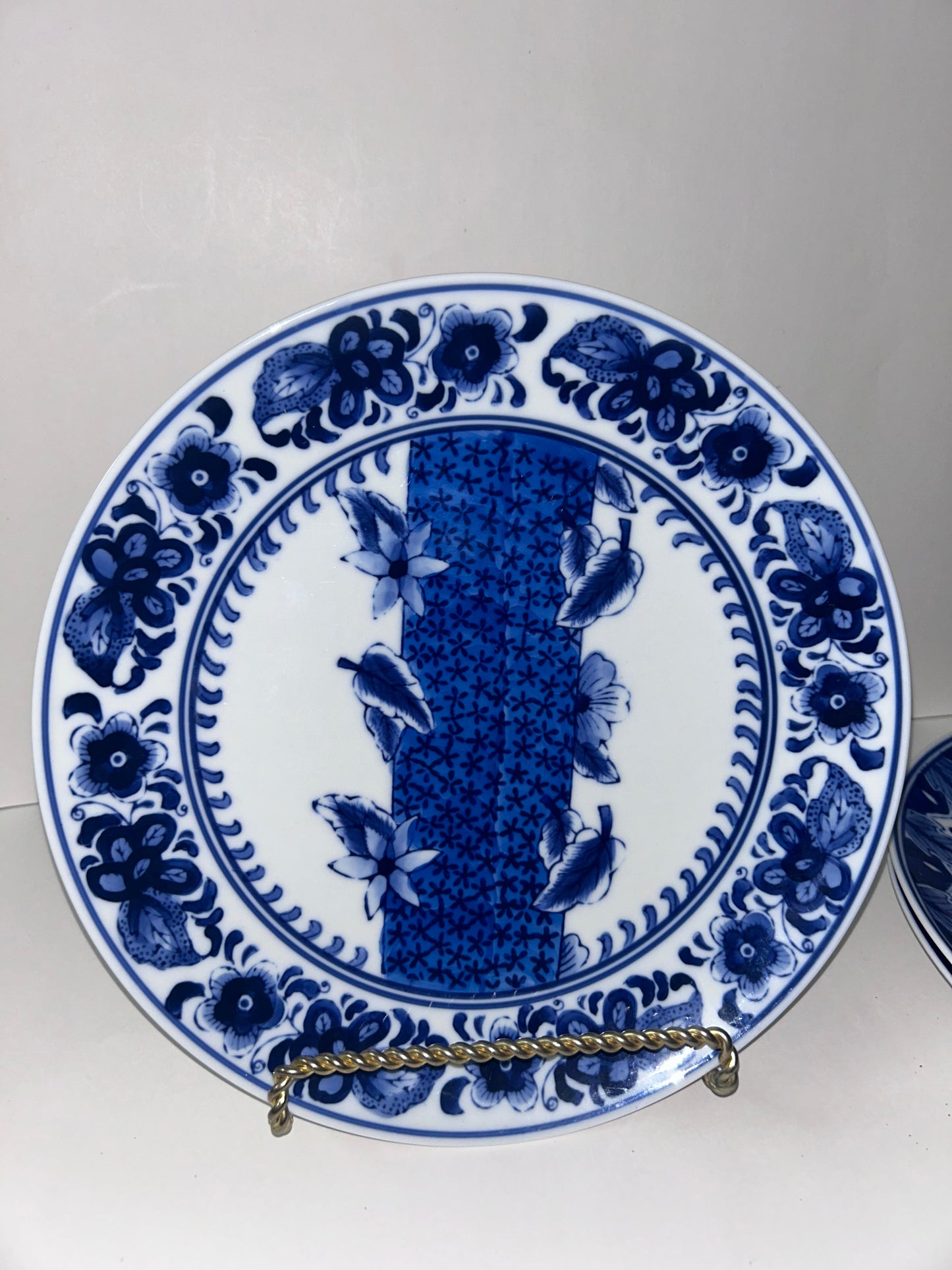 Blue and White Plates Mixed Floral & Asian-Inspired Patterns (Set of 3)