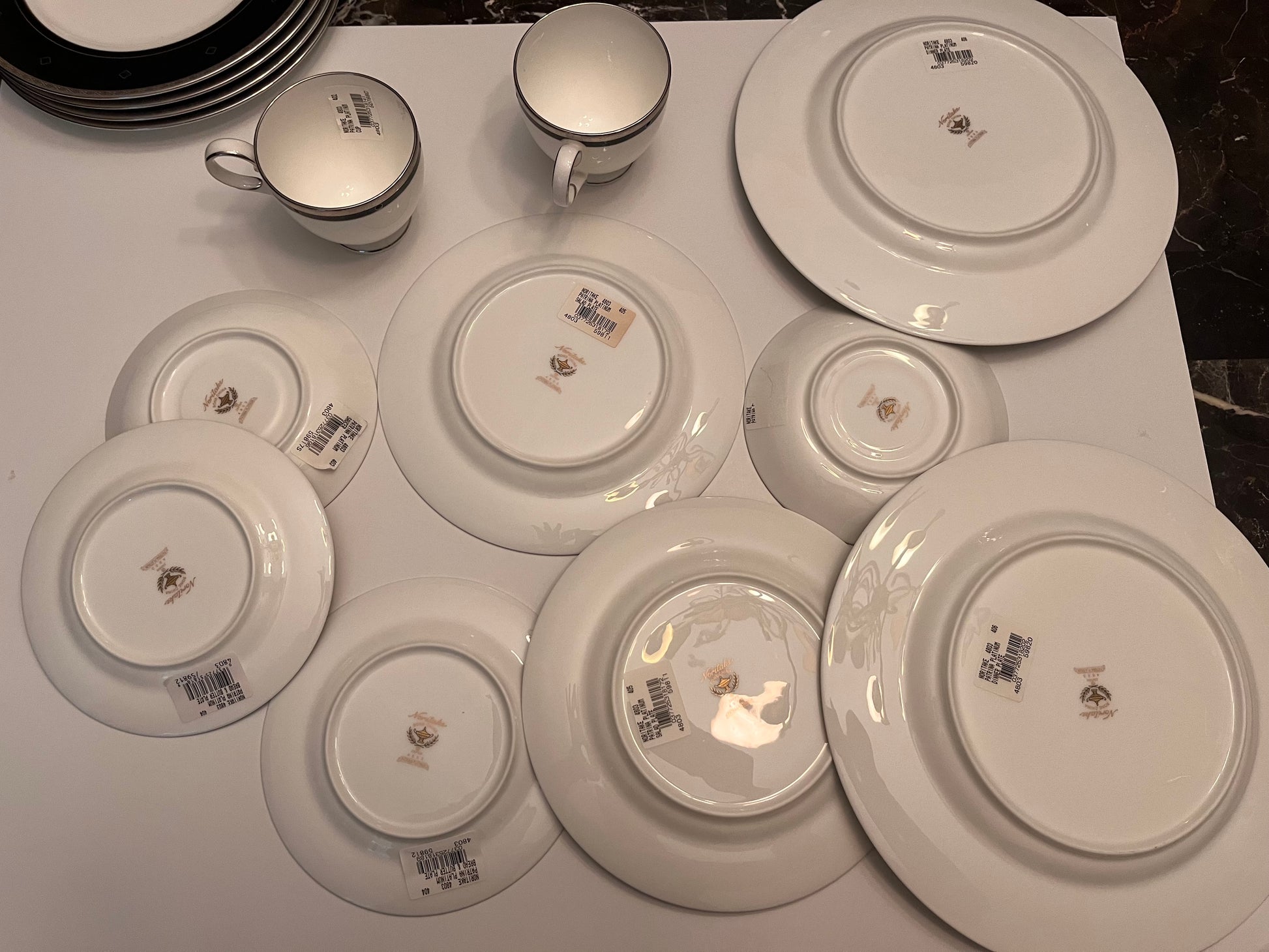 Noritake Patrina Platinum 14-Piece Set - Finest Antique