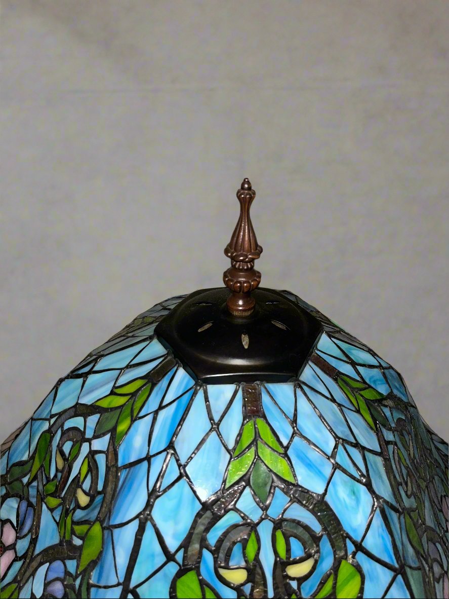 Serene Floral Tiffany Style Lamp - Finest Antique