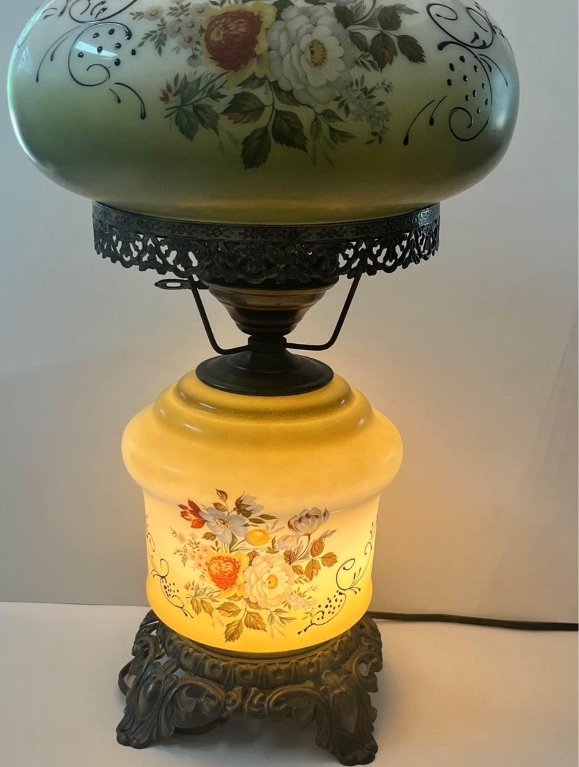 Vintage Green Floral Hurricane GWTW by Accurate Casting Green Table Lamp - Finest Antique