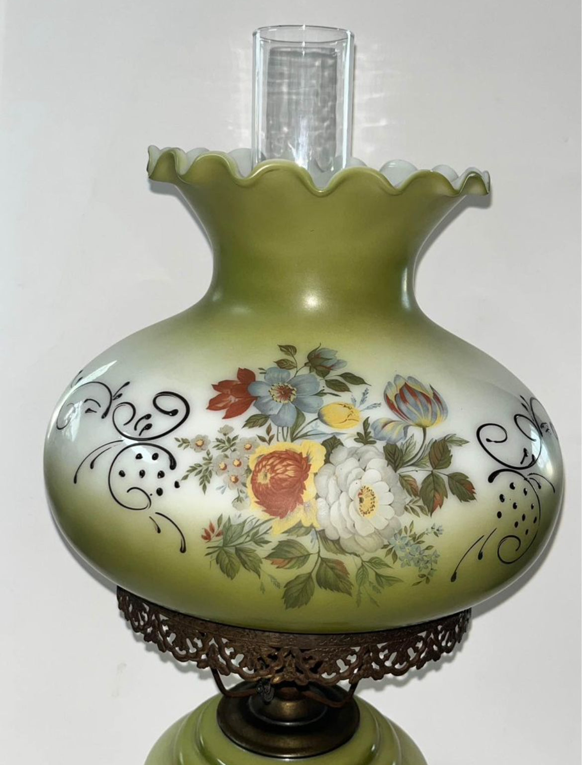 Vintage Green Floral Hurricane GWTW by Accurate Casting Green Table Lamp - Finest Antique