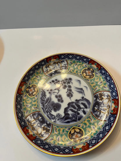 Vintage Japanese Imari-Inspired Porcelain Plates - Finest Antique