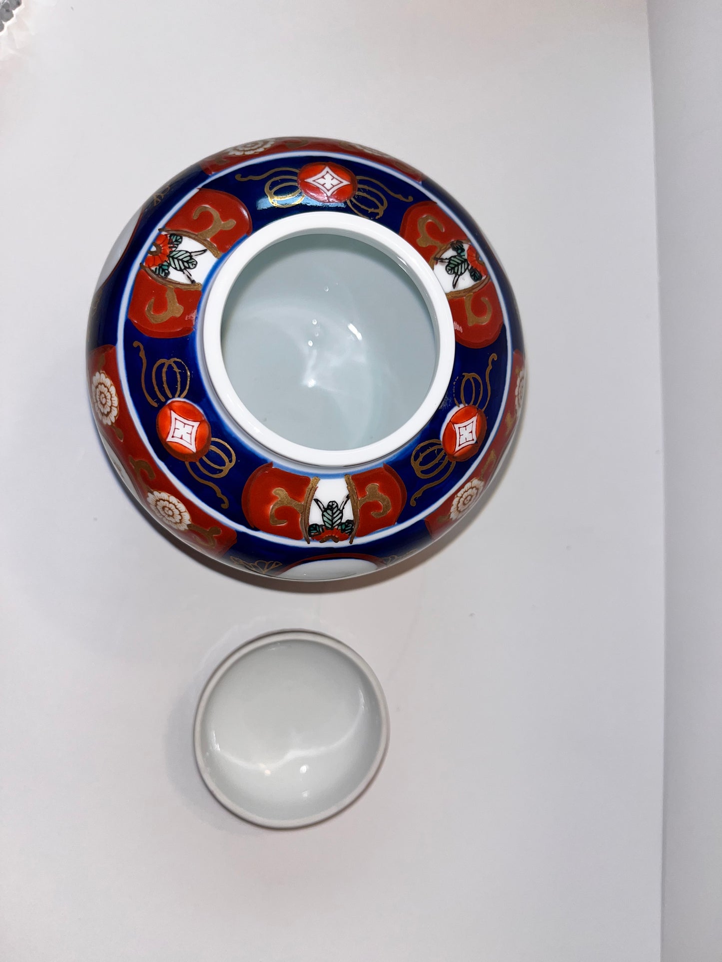Vintage Japanese Imari Ginger Jar with Bird and Floral Design - Finest Antique