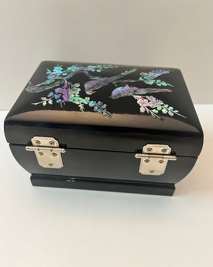 Vintage Japanese Lacquered Mother-of-Pearl Inlay Musical Jewelry Box and Vases - Finest Antique