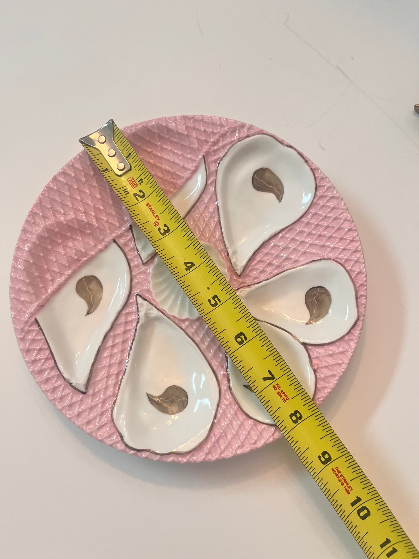 Vintage Porcelain Oyster Plate with Pink Glaze and Scalloped Design - Finest Antique