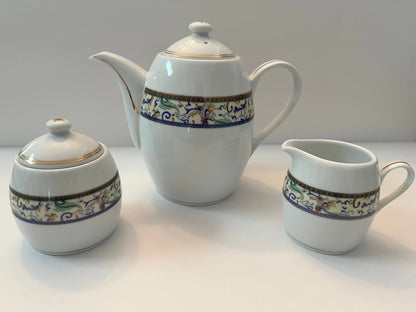 W-Regal Lidded Coffee and Tea Set - Finest Antique